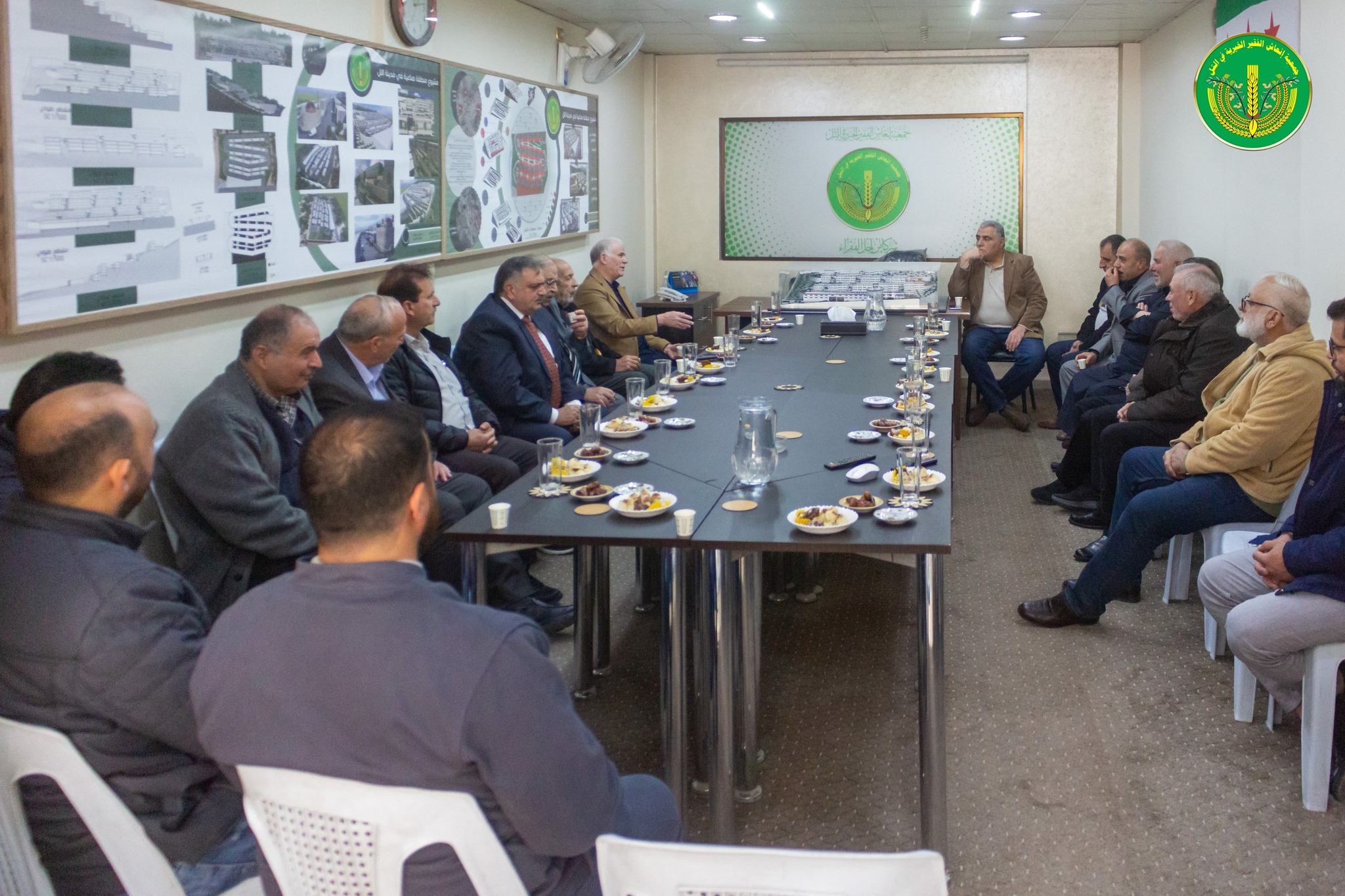 بعض الصور الجميلة من زيارة المهنئين بعيد الفطر السعيد.✨💚